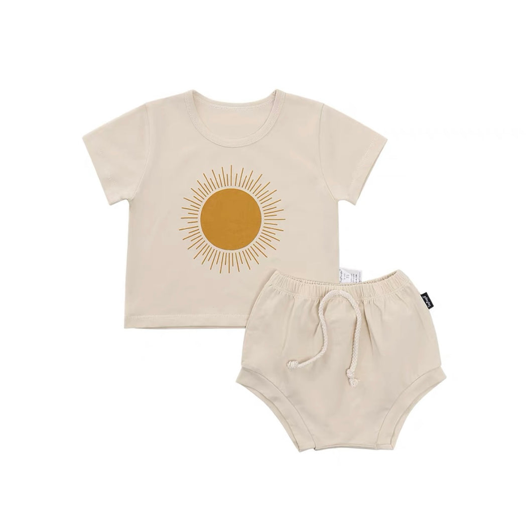 Creamy Sunny Set